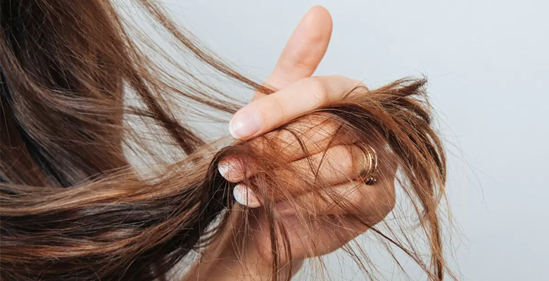 Как восстановить обесцвеченные, сухие и повреждённые волосы: домашний уход